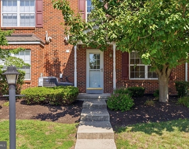 1046 Balley Drive - Photo Thumbnail 37