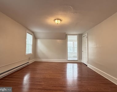 19 E Pothouse Road - Photo Thumbnail 4