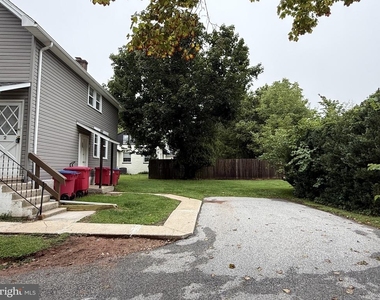 19 E Pothouse Road - Photo Thumbnail 1
