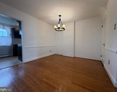 337 W Pennsylvania Avenue - Photo Thumbnail 9