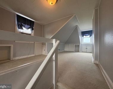 337 W Pennsylvania Avenue - Photo Thumbnail 20