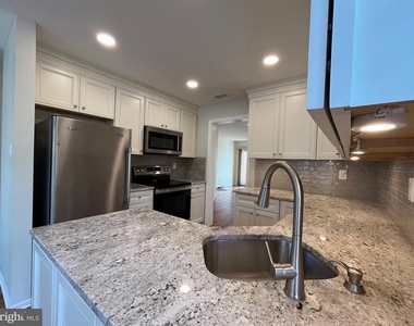 865 Durant Court - Photo Thumbnail 5