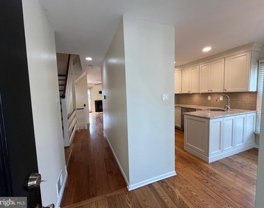 865 Durant Court - Photo Thumbnail 2