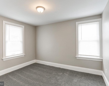 168 8th Street - Photo Thumbnail 5