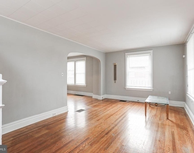 168 8th Street - Photo Thumbnail 3