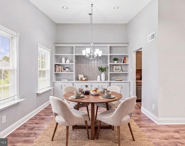 51 Meadow Lane - Photo Thumbnail 7