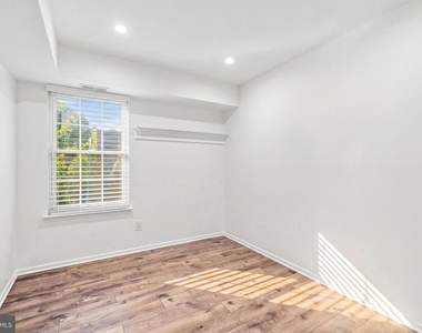 51 Meadow Lane - Photo Thumbnail 20