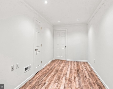 51 Meadow Lane - Photo Thumbnail 23