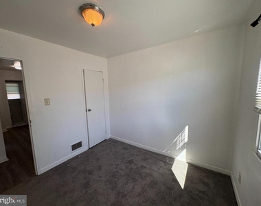 2409 Bloomsdale Road - Photo Thumbnail 8