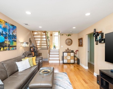 31d Chicopee Drive - Photo Thumbnail 4
