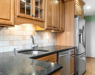 31d Chicopee Drive - Photo Thumbnail 9