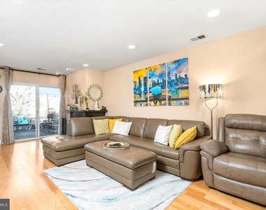 31d Chicopee Drive - Photo Thumbnail 3