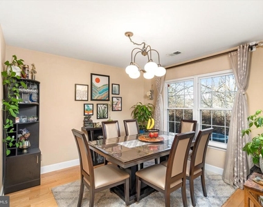 31d Chicopee Drive - Photo Thumbnail 5