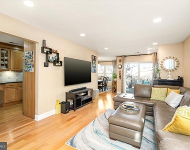 31d Chicopee Drive - Photo Thumbnail 2