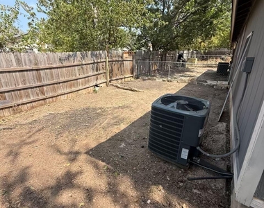 12308 Dellrey Dr - Photo Thumbnail 18