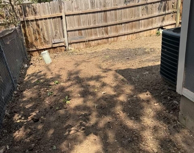 12308 Dellrey Dr - Photo Thumbnail 19
