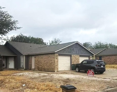 12308 Dellrey Dr - Photo Thumbnail 22