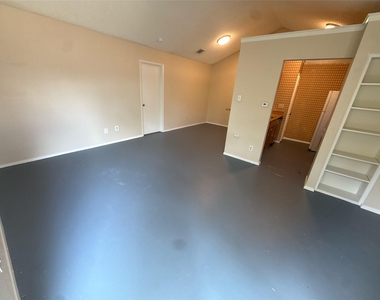 12308 Dellrey Dr - Photo Thumbnail 10