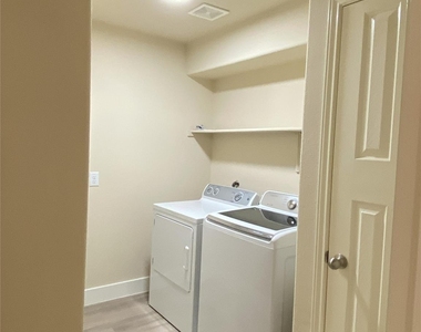 8600 Wood Stork Dr - Photo Thumbnail 22