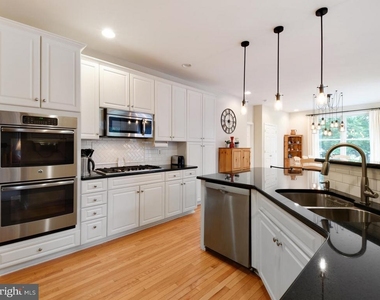 27 Bodine Drive - Photo Thumbnail 8