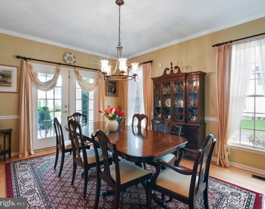 27 Bodine Drive - Photo Thumbnail 4