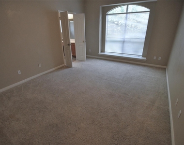 1830 Paradise Ridge Dr - Photo Thumbnail 8