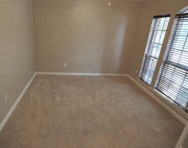 1830 Paradise Ridge Dr - Photo Thumbnail 2