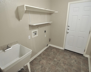 1830 Paradise Ridge Dr - Photo Thumbnail 16