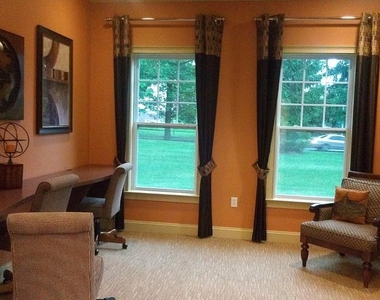 511 Timberlake Drive - Photo Thumbnail 3