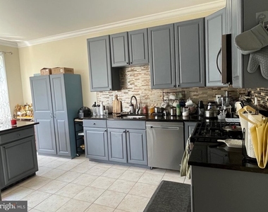 7 Shelley Circle - Photo Thumbnail 3