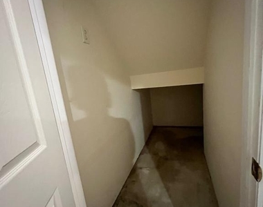 7 Shelley Circle - Photo Thumbnail 19