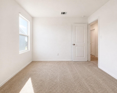 17709 Sulphur Spring Way - Photo Thumbnail 6