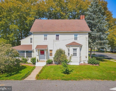 164 Franklin Street - Photo Thumbnail 1