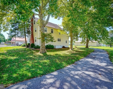 164 Franklin Street - Photo Thumbnail 40