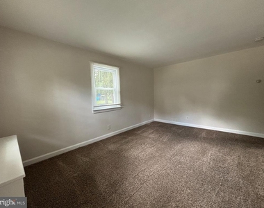 119 Hillcrest Avenue - Photo Thumbnail 9