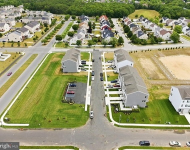 116 Essex Drive - Photo Thumbnail 29