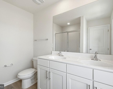 116 Essex Drive - Photo Thumbnail 21
