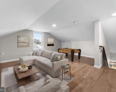 32 West Street - Photo Thumbnail 29