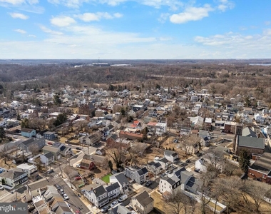 32 West Street - Photo Thumbnail 44
