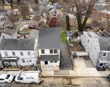 32 West Street - Photo Thumbnail 47