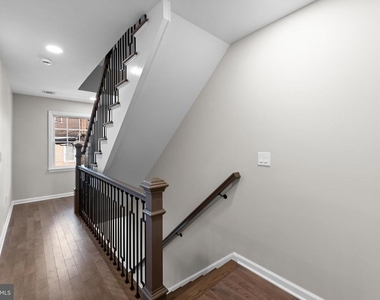 32 West Street - Photo Thumbnail 28