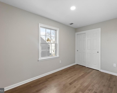 32 West Street - Photo Thumbnail 27
