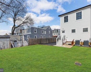 32 West Street - Photo Thumbnail 37