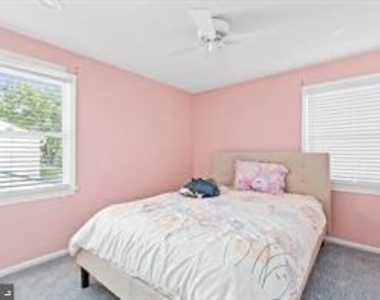 15 Waverly Road - Photo Thumbnail 14