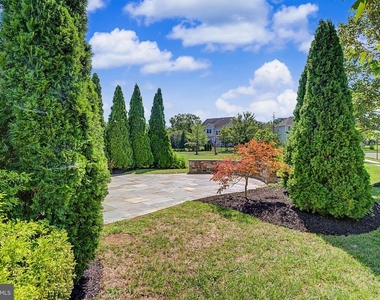 200 Starboard Way - Photo Thumbnail 36