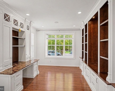200 Starboard Way - Photo Thumbnail 8