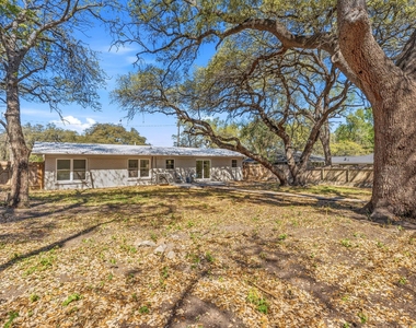 11805 Pollyanna Ave - Photo Thumbnail 25