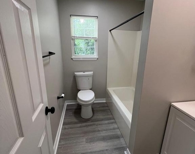 29 Orchard Avenue - Photo Thumbnail 21
