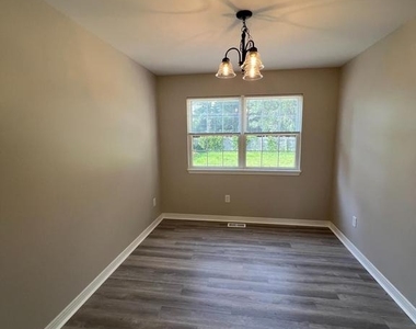 29 Orchard Avenue - Photo Thumbnail 5