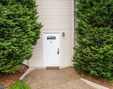 7 E Mill Road - Photo Thumbnail 1